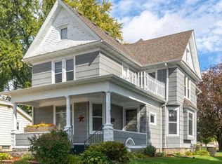 252 S Hyland St, Juneau, WI 53039