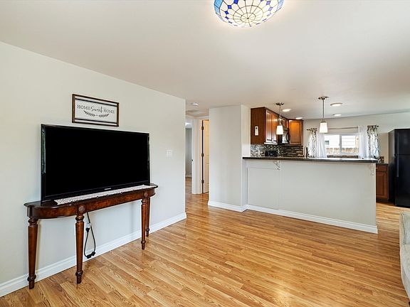 5th image of 1419 Perkins Ave