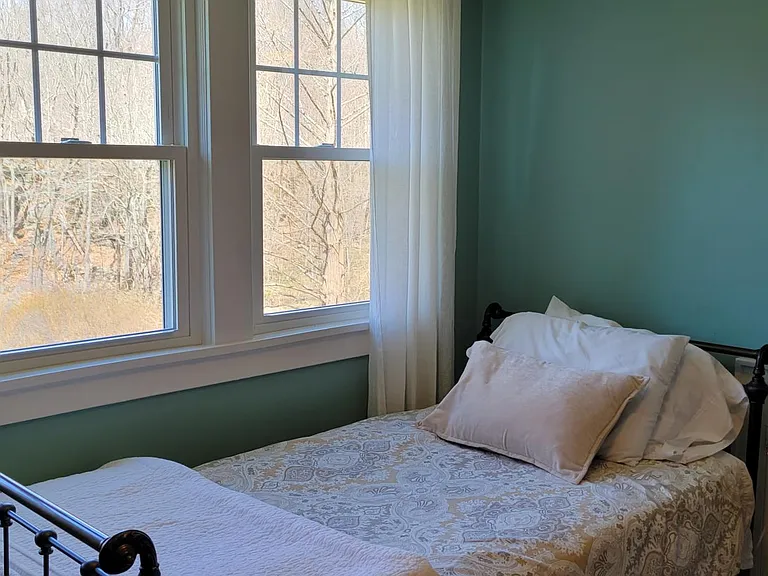 81 W Mountain Rd — Photo 14
