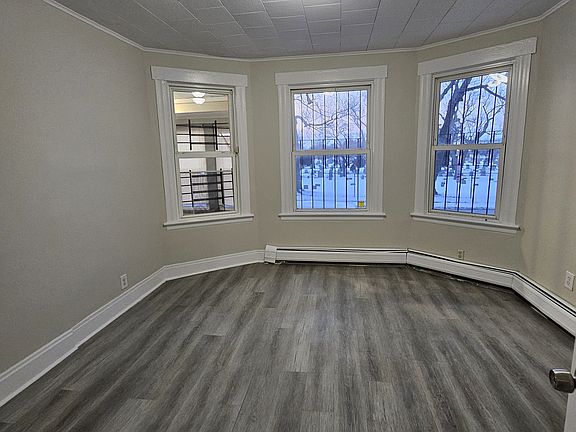 2nd image of 1-196 South St #12