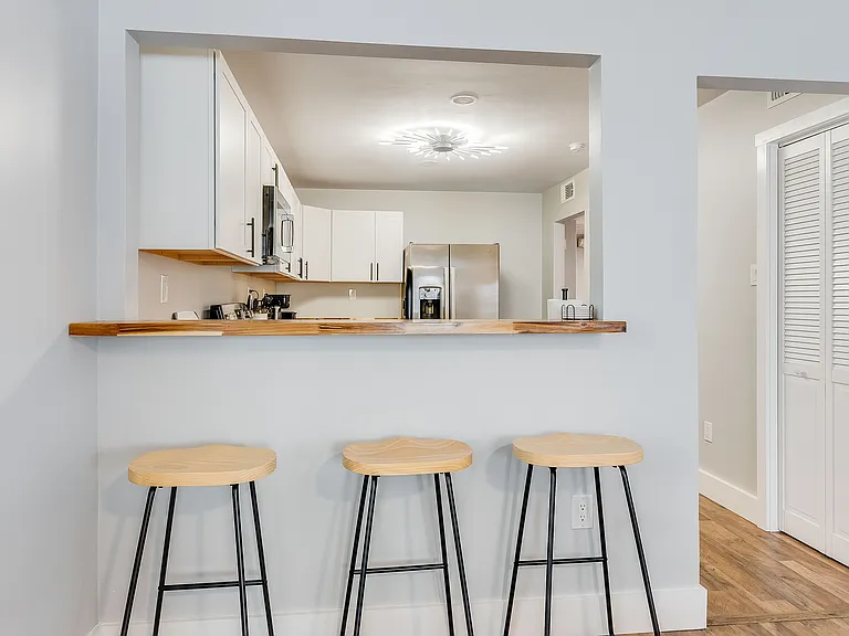 2145 Mississippi Ave — Photo 10