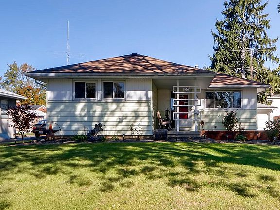 2nd image of 1332 Evaline Dr