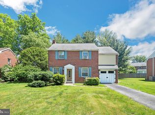812 S Providence Rd, Wallingford, PA 19086