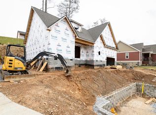 14 Weatherwood Dr #5, Arden, NC 28704