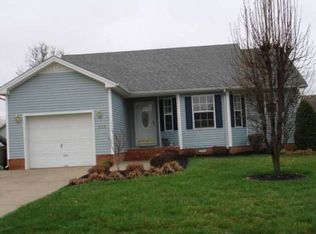216 Sheridan Cir, Hopkinsville, KY 42240