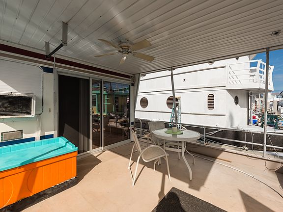 4th image of 1801 N Roosevelt Blvd Sailfish #13