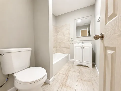 3 bed, 1100 sqft, $1,295 — Photo 4