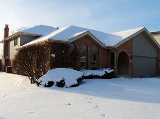 1613 Cimarron Dr, New Lenox, IL 60451