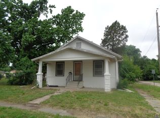 1347 NE Winfield Ave, Topeka, KS 66616