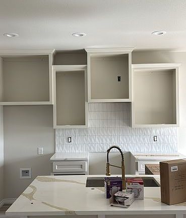 2nd image of 22 Concepcion Cir