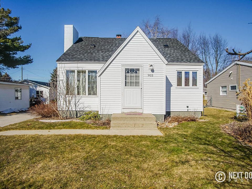 903 Lawndale St, Ludington, MI 49431 Zillow