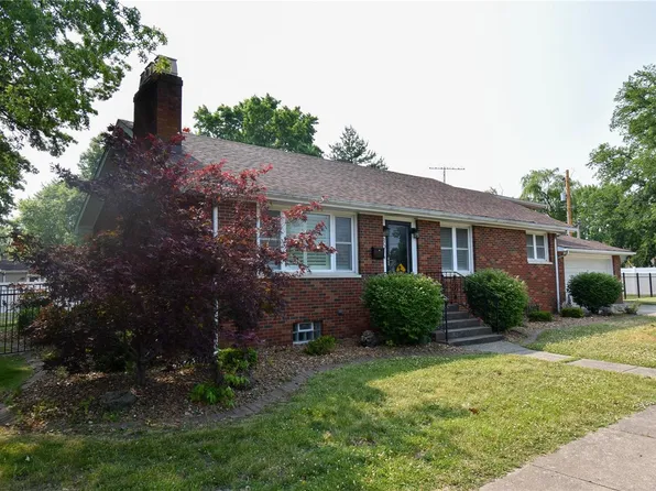 301 W Osie St, Gillespie, IL 62033