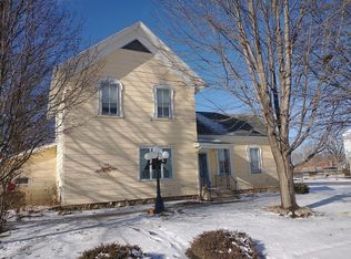 115 N Elm St, Gardner, IL 60424