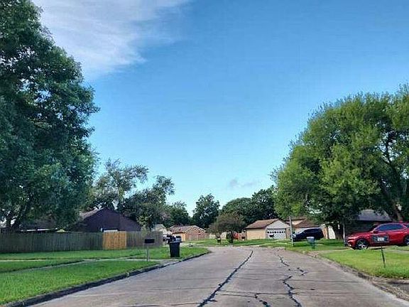 4th image of 10107 Hillridge Rd
