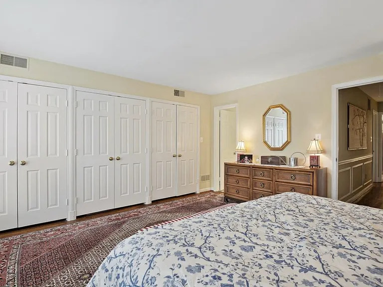 10942 Wickshire Way — Photo 6