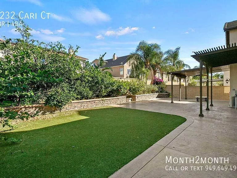 7232 Cari Ct — Photo 24