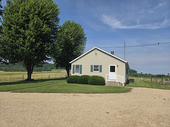 Exterior Side View, driveway and accessibility