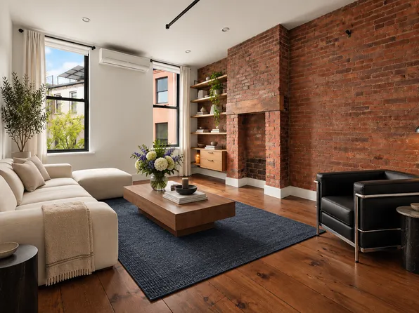 940 Fulton Street image 1 of 11