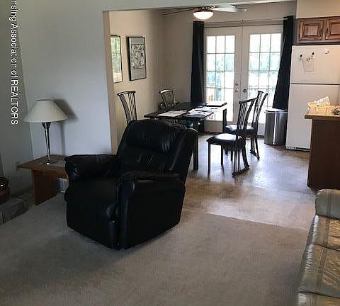 5th image of 3190 Biber St
