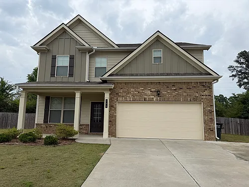 206 McGinnis Cir Photo 1