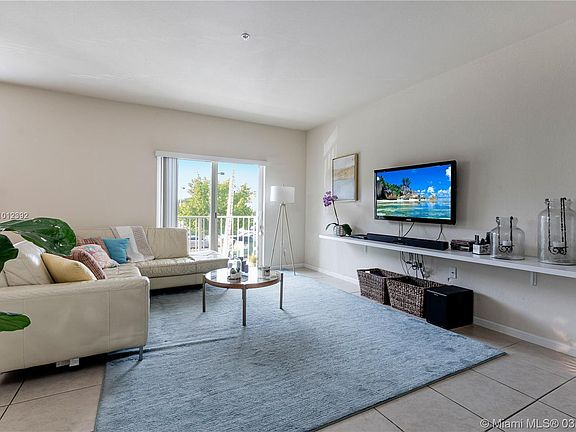 5th image of 8960 NW 97th Ave APT 215