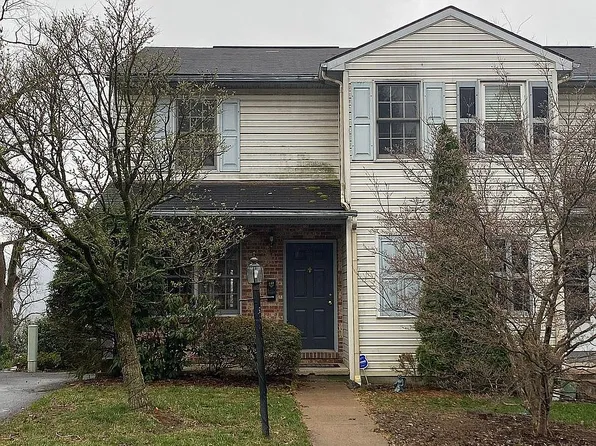 642 E 4th St, Bloomsburg, PA 17815