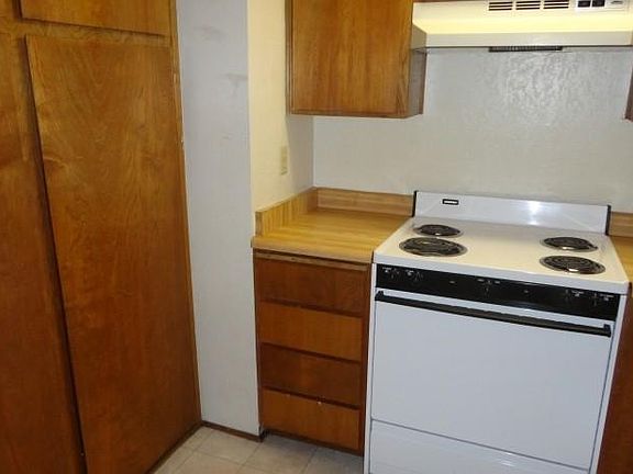 5th image of 1196 E Foothill Blvd APT 5
