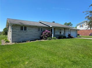 2003 Valley Forge Dr, Connellsville, PA 15425