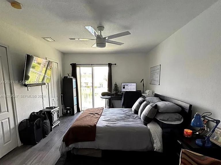 12805 SW 31st Ct — Photo 7
