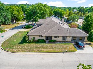 3306 E 70th St S, Tulsa, OK 74136