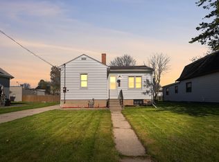 2413 Wilson St, Two Rivers, WI 54241