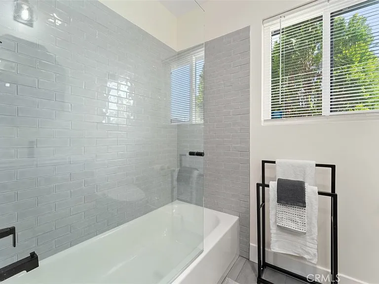 60468 Latham Trl — Photo 22
