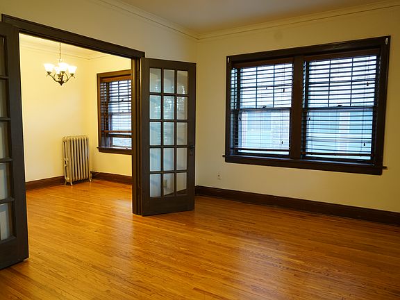 5th image of 1853 Randolph Ave APT 102