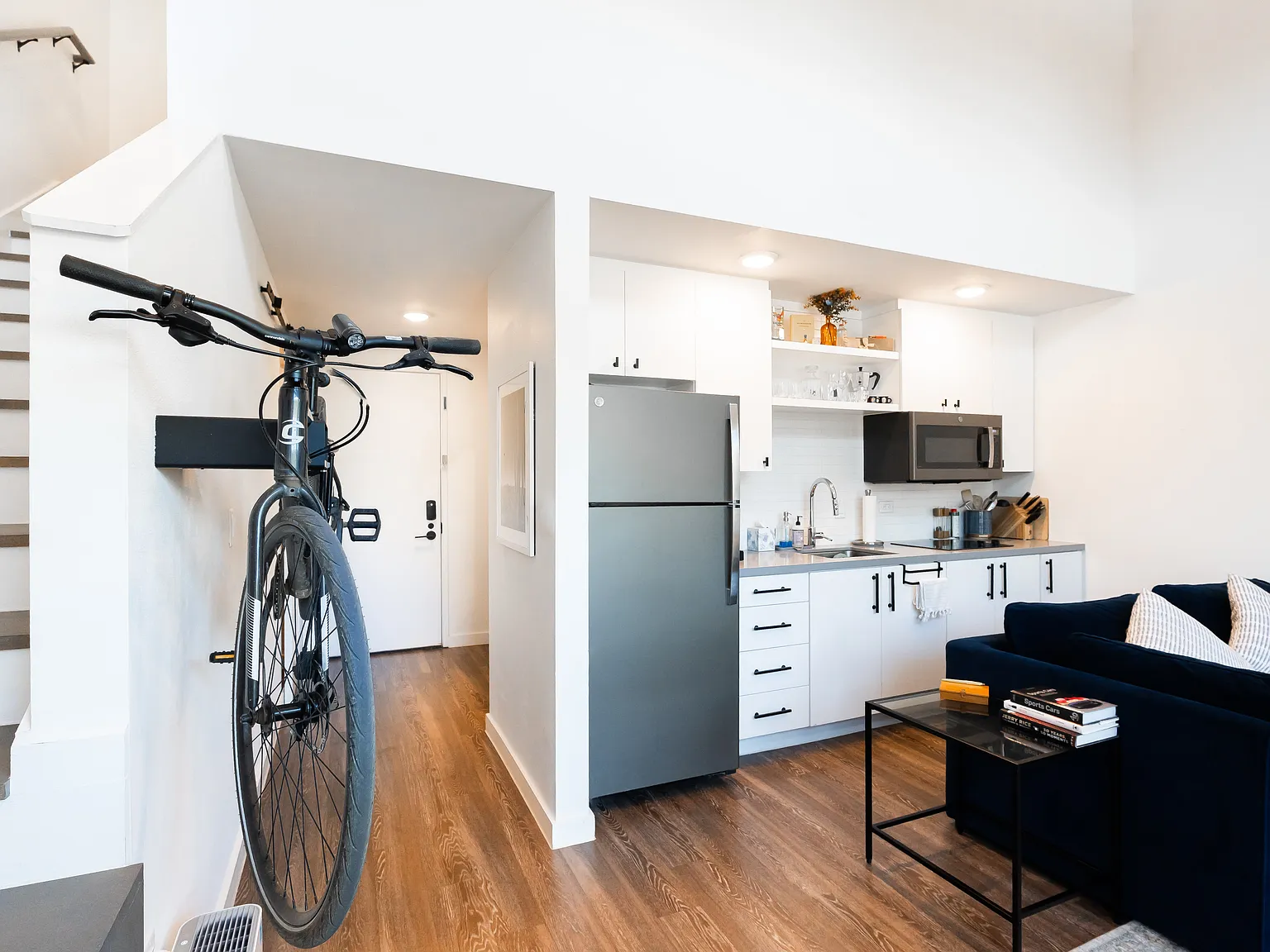 1 bed, $1,995 — Photo 3