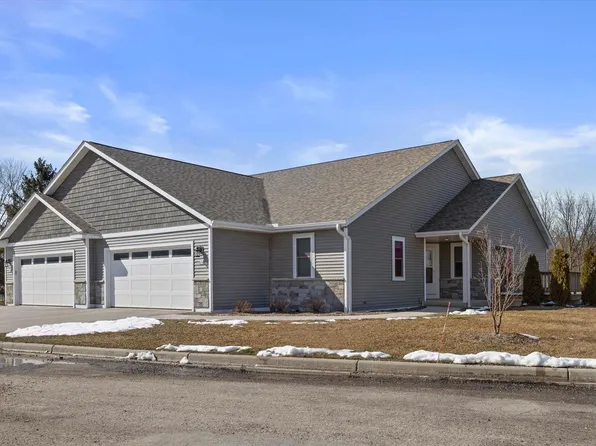410 Trailview CROSSING, Waterford, WI 53185