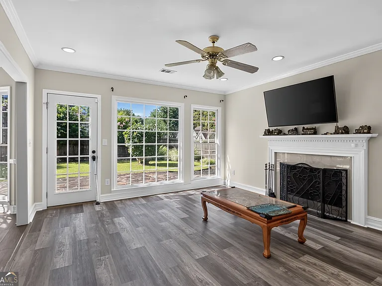 3775 Peachbluff Ct — Photo 5