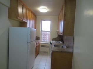 49 Nixon Ct APT 2D, Brooklyn, NY 11223