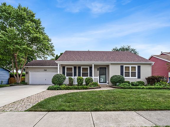 4th image of 795 Springhill Ct