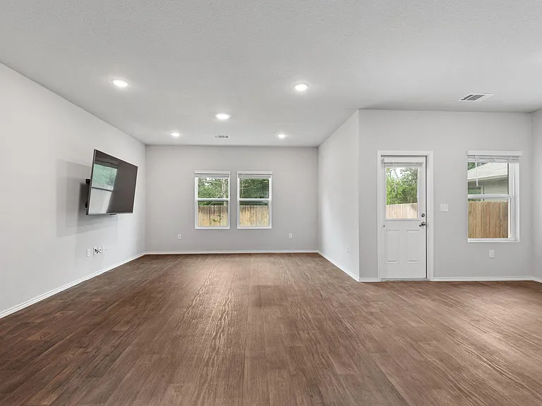 13508 Tai Londo Dr — Photo 10