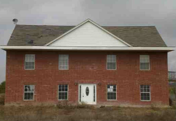 1st image of 19094 Hilltop Ln