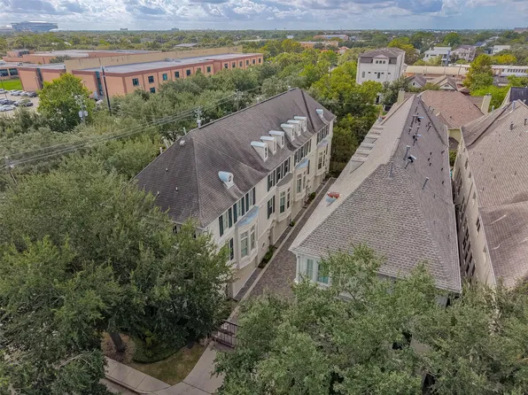 4003 Bellefontaine St, Houston, TX 77025