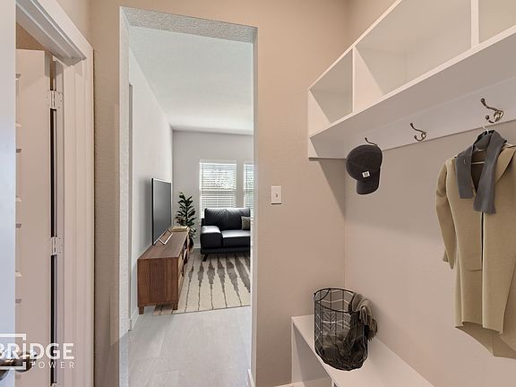 4th image of 412 Barnwood Ct