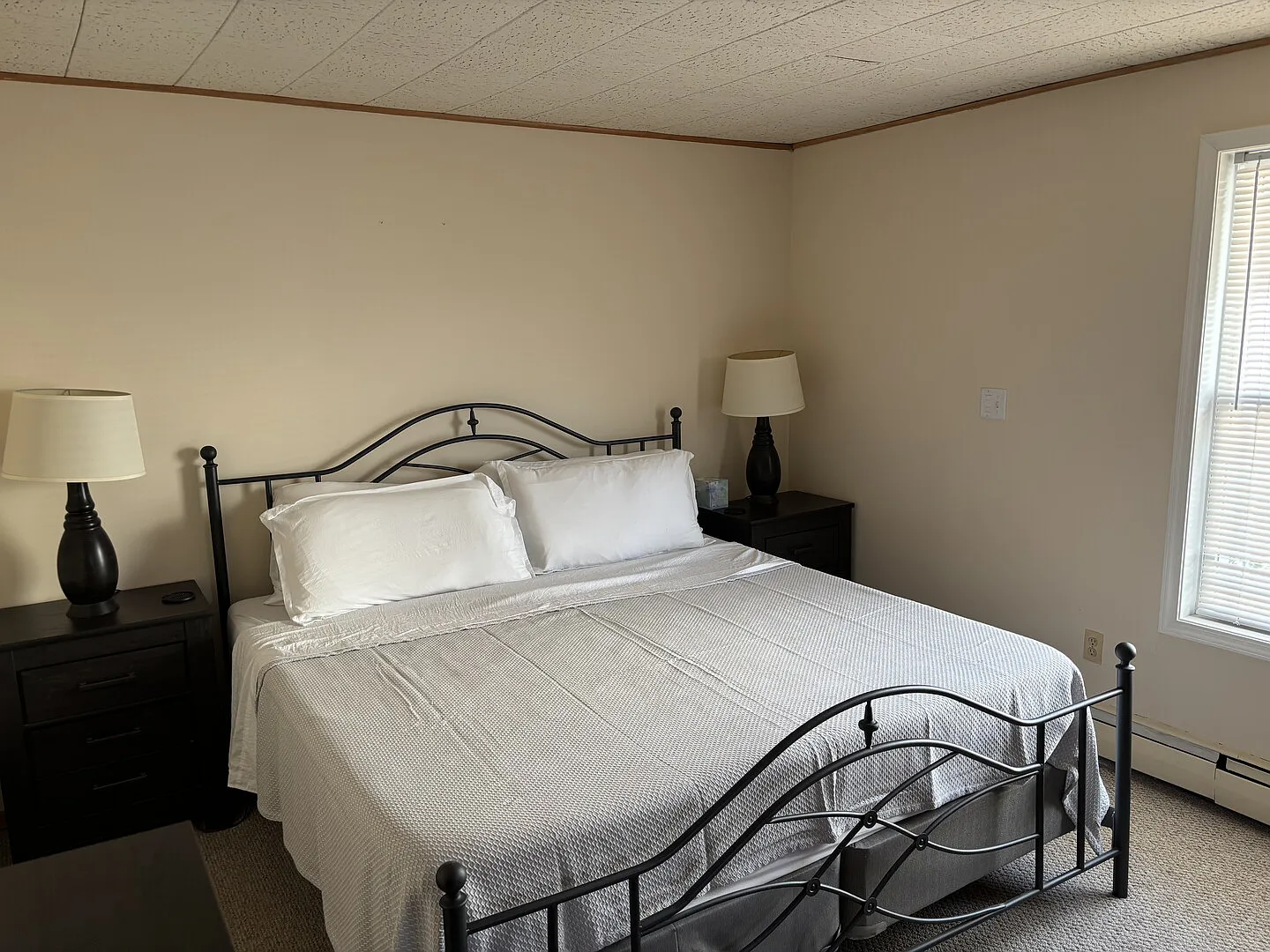 Waterfront 2BR Home w/ King Beds, Screened Deck & Boat Dock — Photo 3