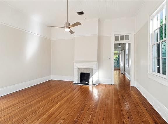 3rd image of 2019 Royal St