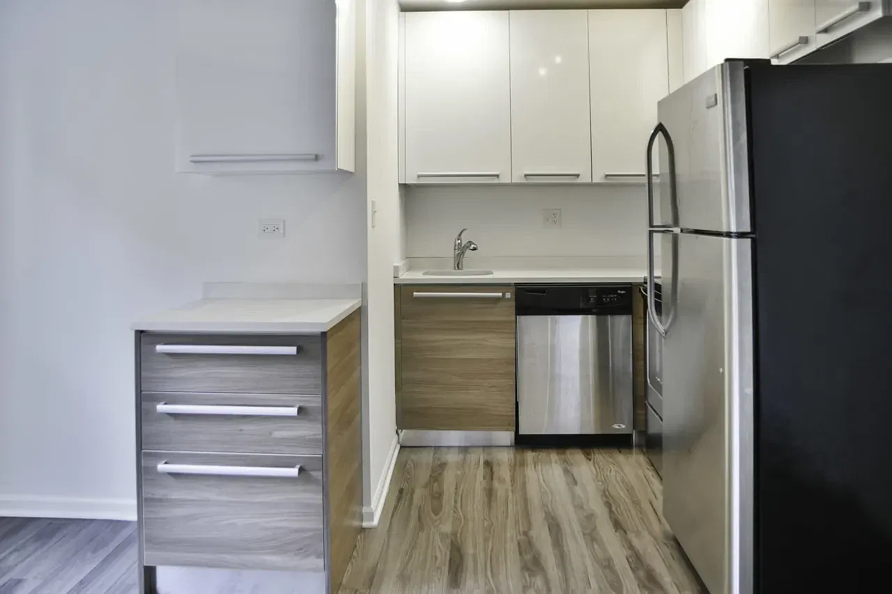 Studio, 475 sqft, $1,620 — Photo 4