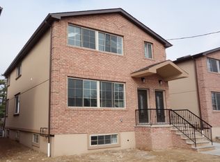 257-39 147th Rd, Rosedale, NY 11422