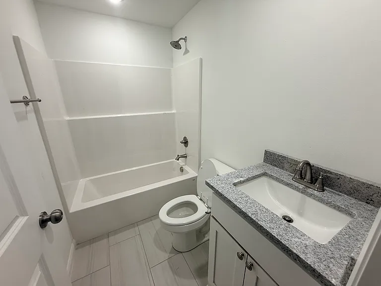 1025 E Hobson Ave #A — Photo 11