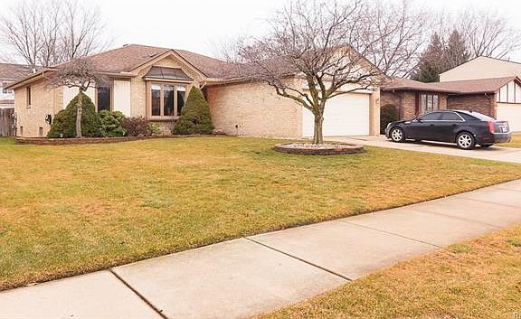 3rd image of 51755 Salvatori Dr