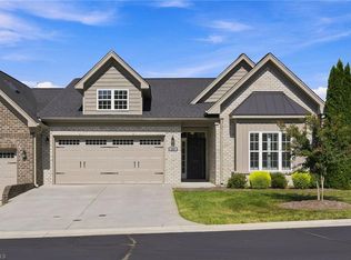 225 Collingswood Dr, Winston Salem, NC 27127