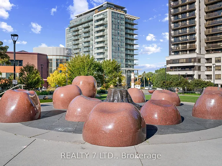 1070 Sheppard Ave W #323 — Photo 27